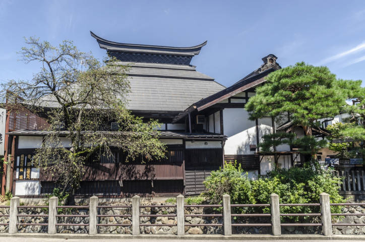 360 - Takayama